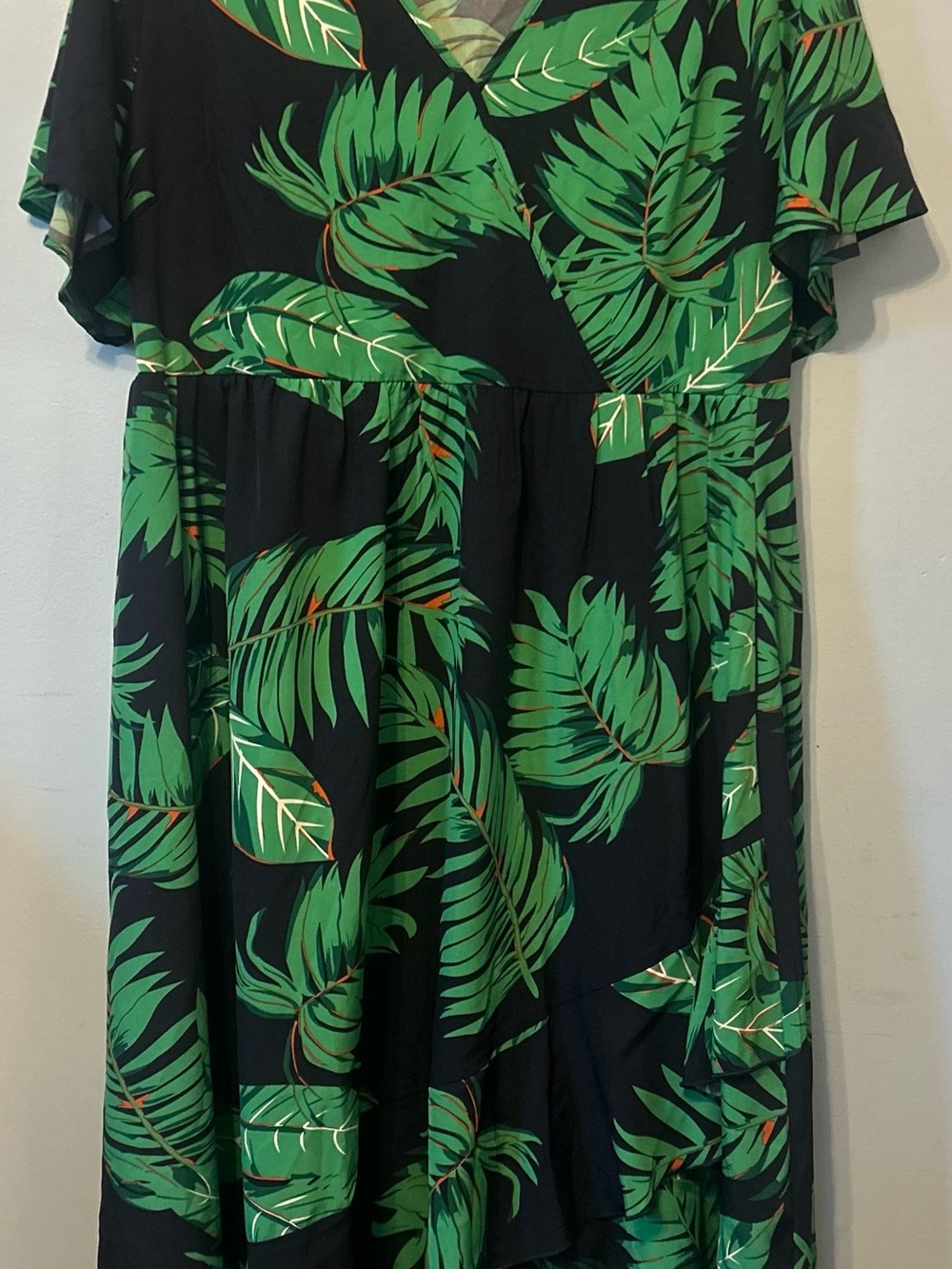 BloomChic Navy Dress with Green Tropical Leaf Print XL 14-16